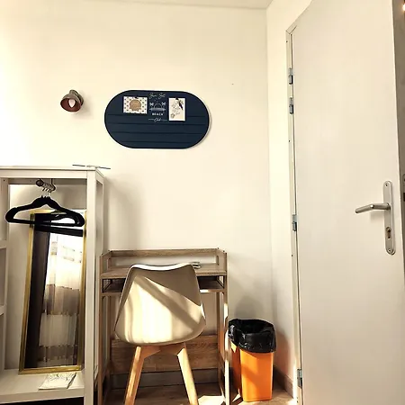Casa de hóspedes La Pie Qui Têtte - 4 Avec Salle De Repas Commune